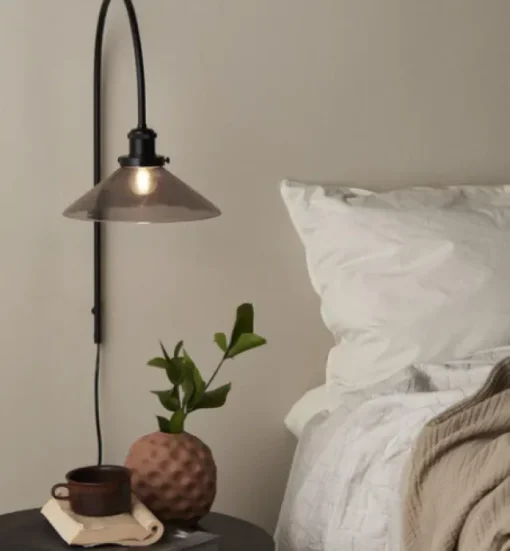 August Vegglampe