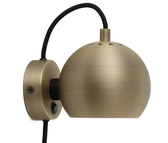 Ball Vegglampe