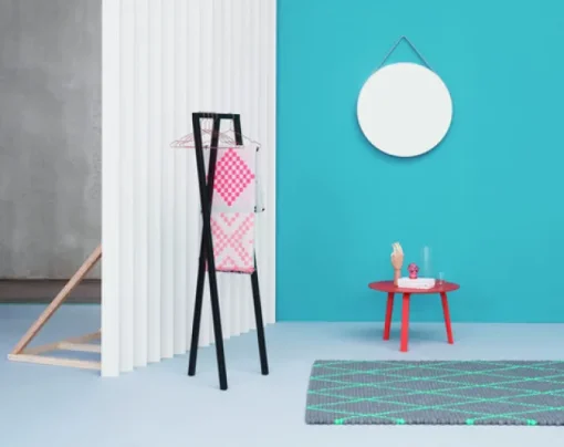 Loop Stand Hall