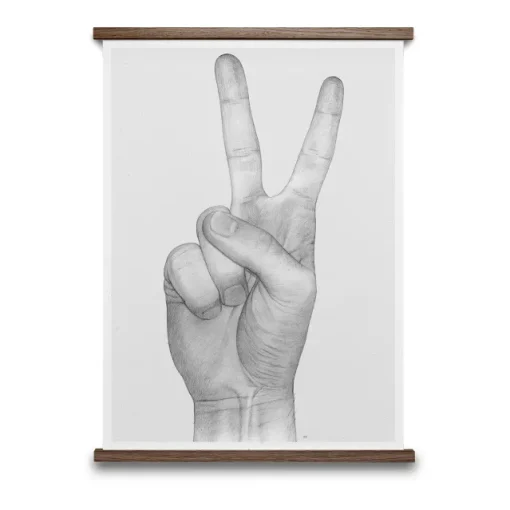 V Hand 50 x 70 cm