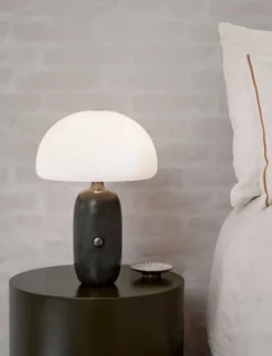 Vipp 592 Sculpture bordlampe – grå